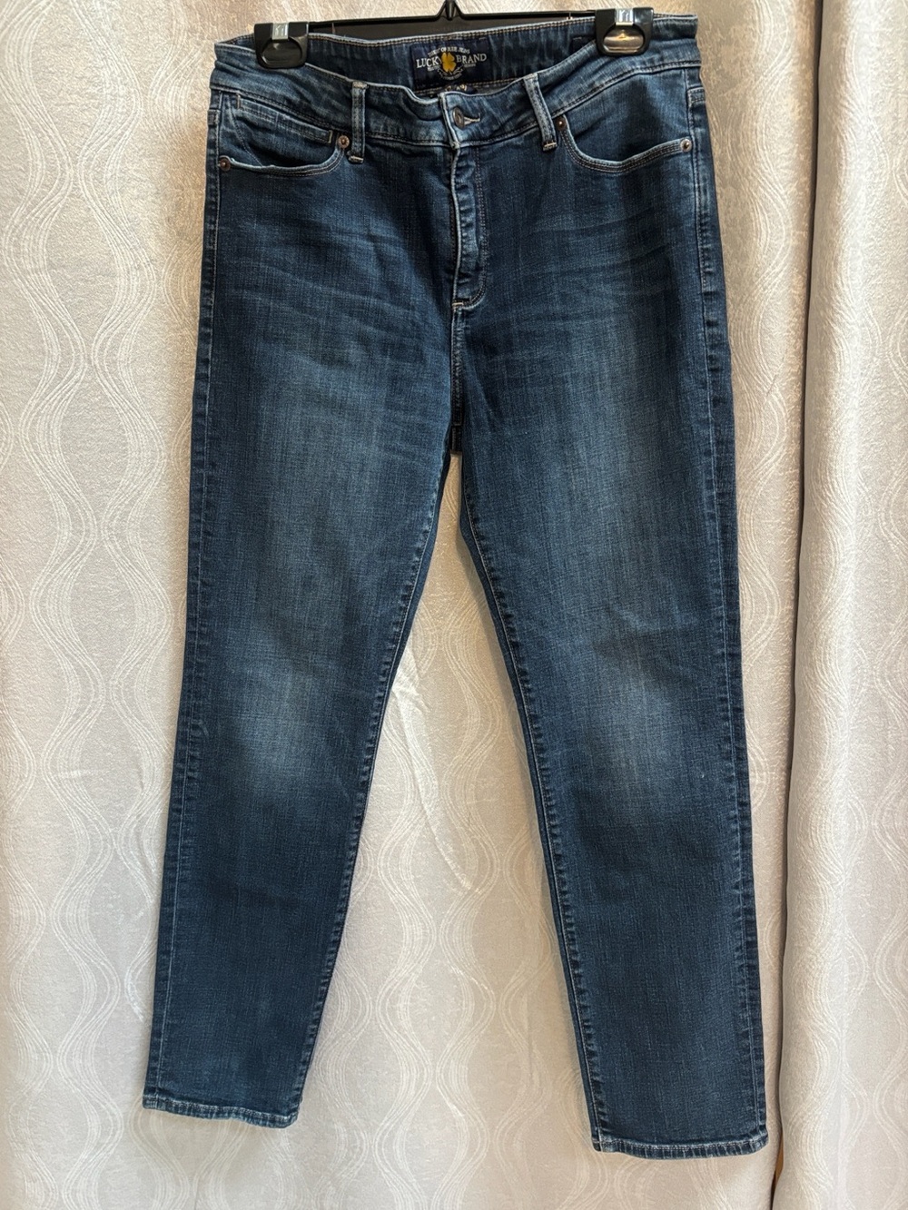 Lucky Brand Hayden Skinny Women’s Jeans in Dark Blue Wash